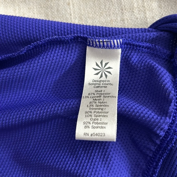 Athleta sport Bra - Picture 5 of 10